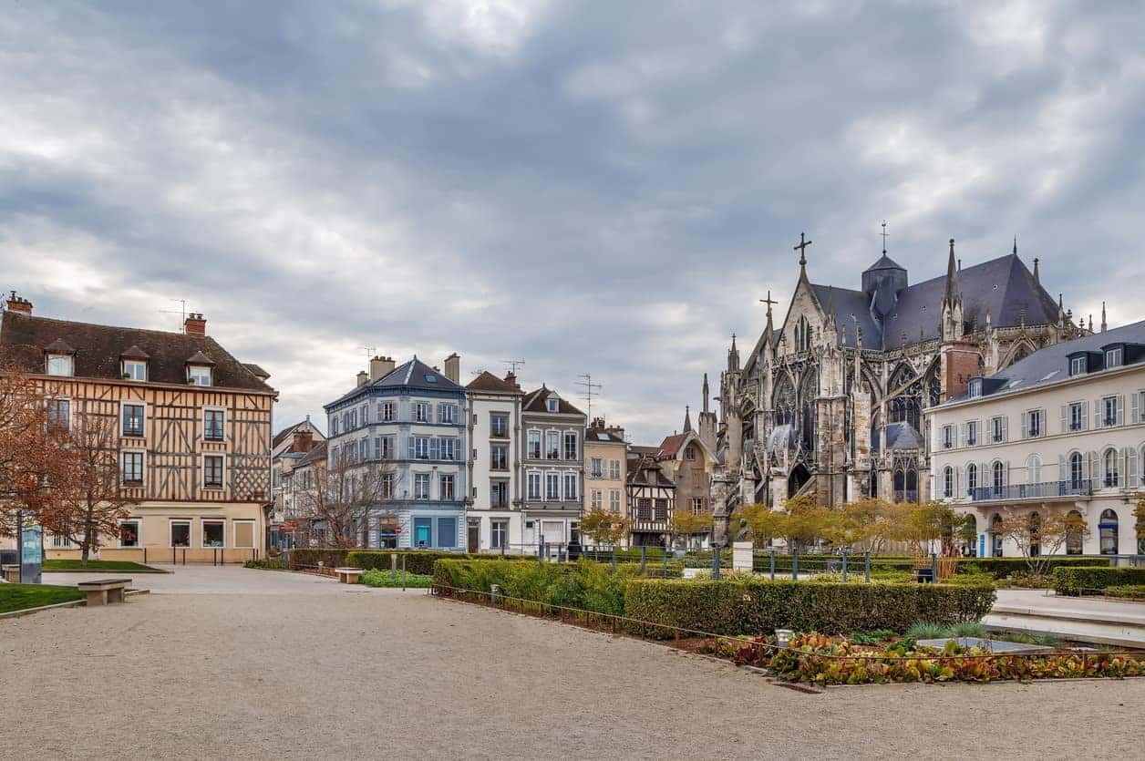 Troyes